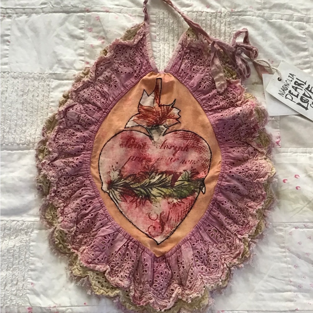 Magnolia Pearl Jabot NWT